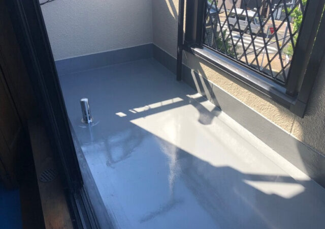ベランダの雨漏り